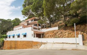 Nice home in Begur with WiFi and 3 Bedrooms